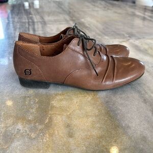 Born genuine leather lace up loafer congac brown 6.5